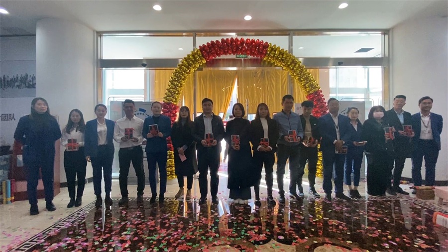 昌禾裝飾丨10月總結(jié)表彰暨11月活動啟動大會圓滿結(jié)束！一起領(lǐng)盲盒啦~