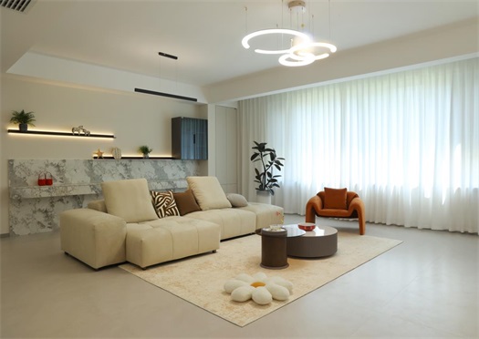 實(shí)景 | 這屆年輕人究竟有多會(huì)??？131㎡現(xiàn)代風(fēng)婚房，審美+功能雙雙在線！