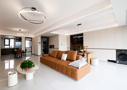 實(shí)景首發(fā) | 不做網(wǎng)紅造型！這套133㎡簡約風(fēng)的家，治愈往后余生~